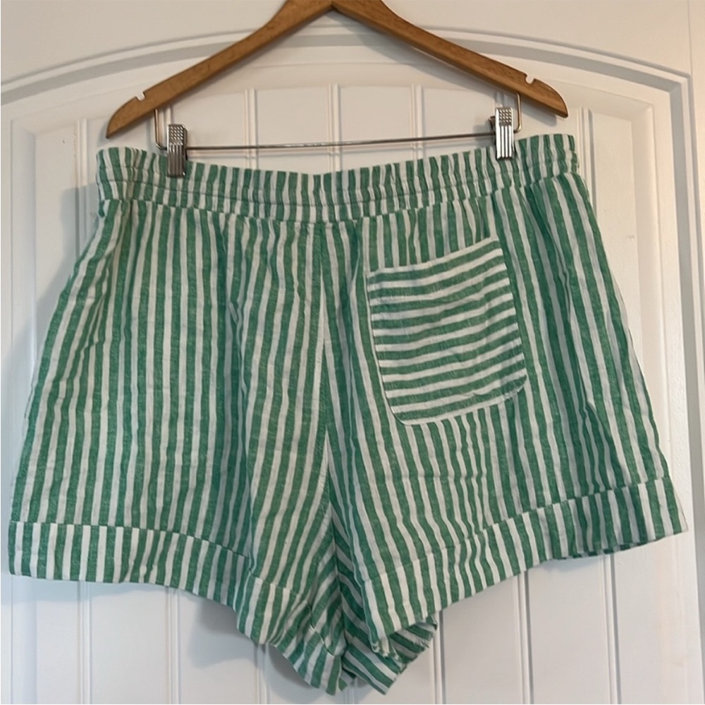 Universal Thread Green & White Striped High-Waist Drawstring Shorts - Picture 2 of 8
